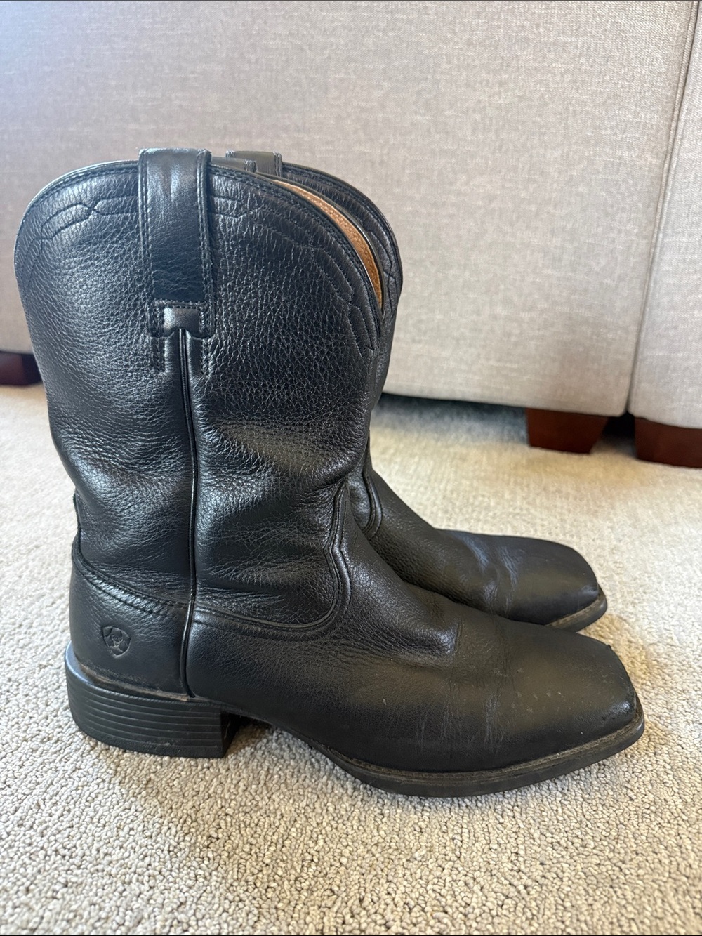 Ariat Men's Black Leather Western Boots size 10